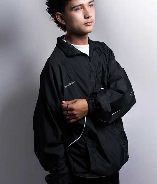 Chaqueta Negra Deportiva estilo Clásico